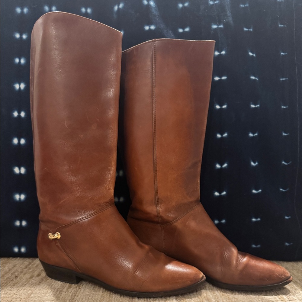 Etienne Aigner tall boots